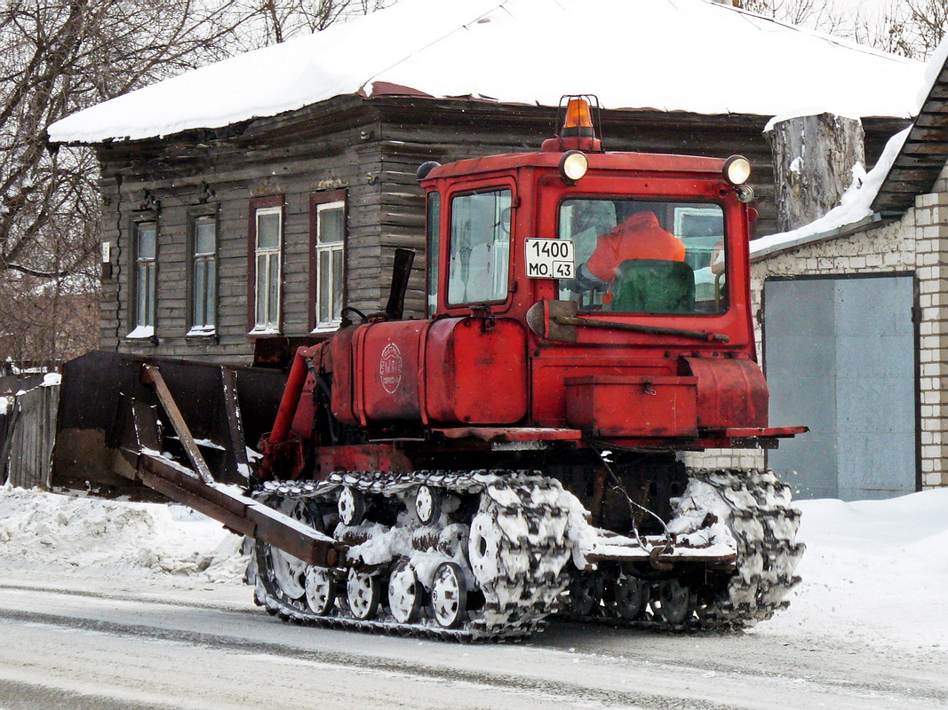 Кировская область, № 1400 МО 43 — ДТ-75 (общая модель)