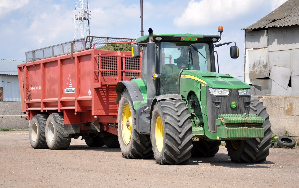 Московская область, № (50) Б/Н СТ 0050 — John Deere 8310R