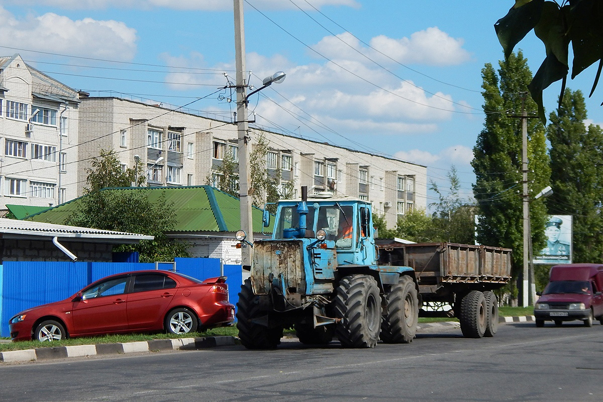 Белгородская область, № 1732 ЕС 31 — Т-150К; Белгородская область, № 1716 ЕС 31 — Сармат (общая модель)