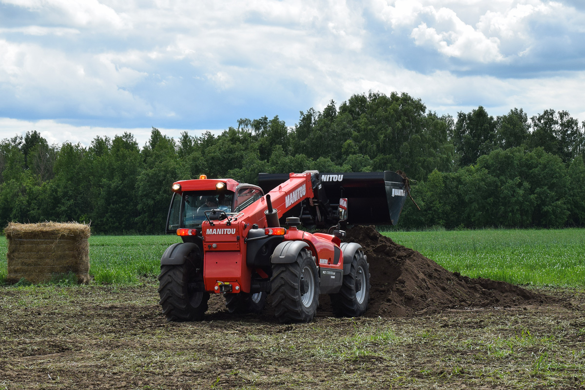 Алтайский край, № (22) Б/Н СТ 0239 — Manitou (общая модель); Алтайский край — Выставка "День Сибирского Поля 2019"