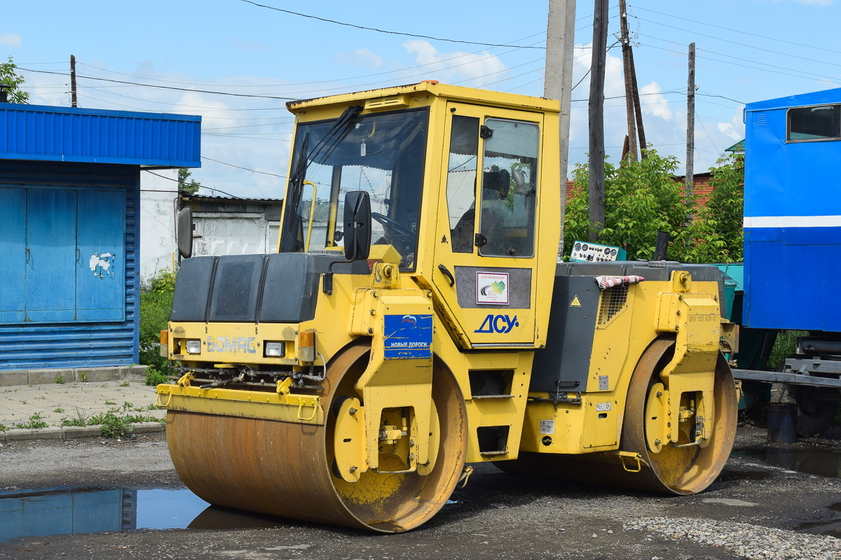 Алтайский край, № 4810 ЕЕ 22 — Bomag BW 151 AD