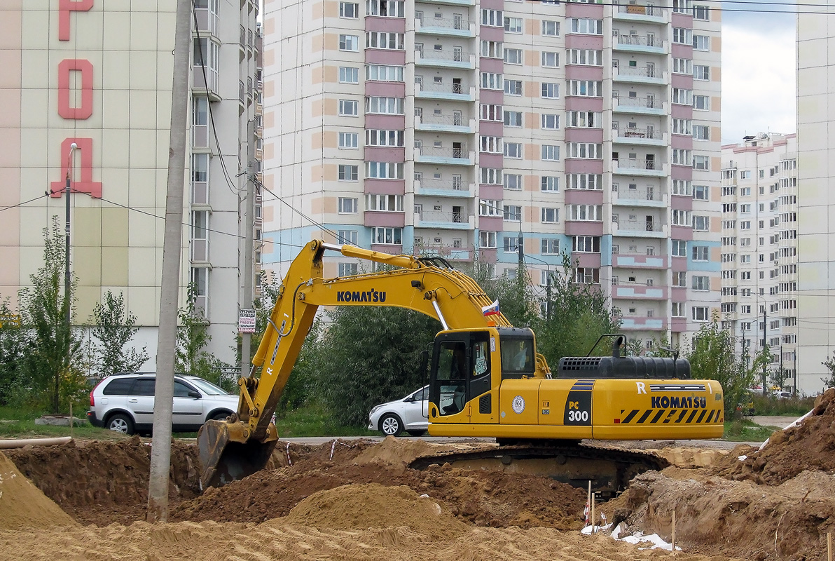 Москва, № 6914 НТ 77 — Komatsu PC300