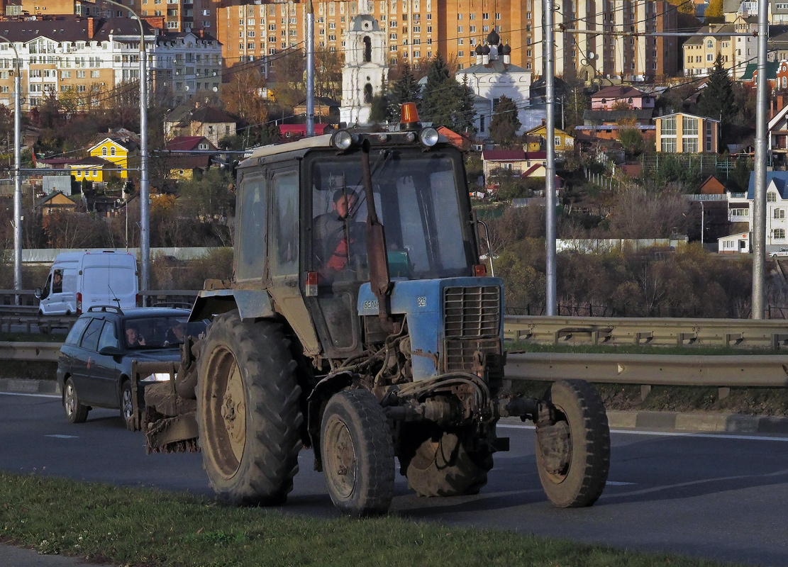 Калужская область, № 2733 ТК 68 — Беларус-82.1