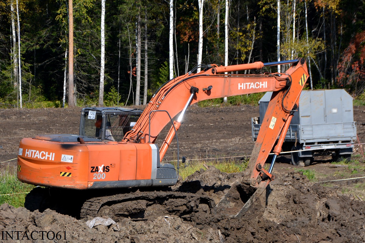 Красноярский край, № 7282 МВ 24 — Hitachi ZX200 (общая модель)