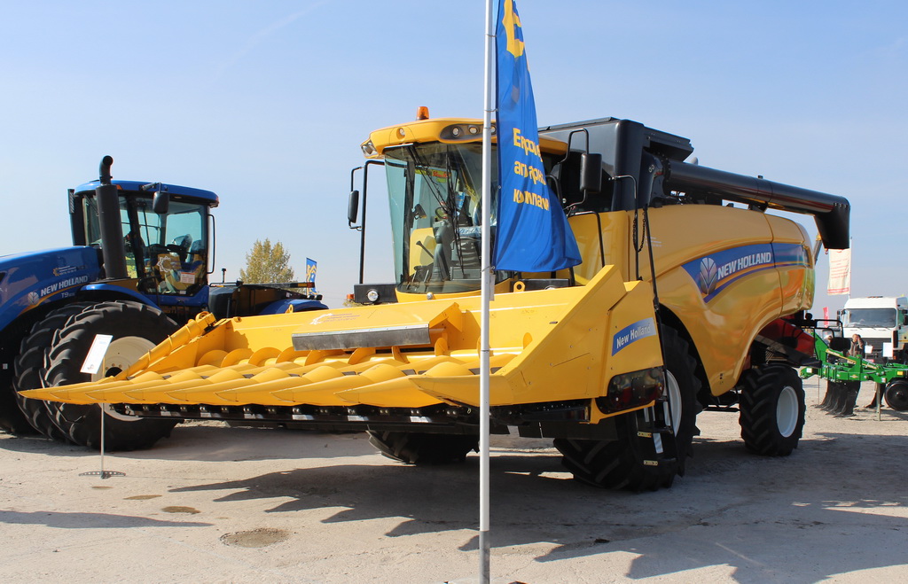 Кировоградская область, № (UA12) Б/Н СТ 0011 — New Holland CX6090; Кировоградская область — АгроЕкспо-2014