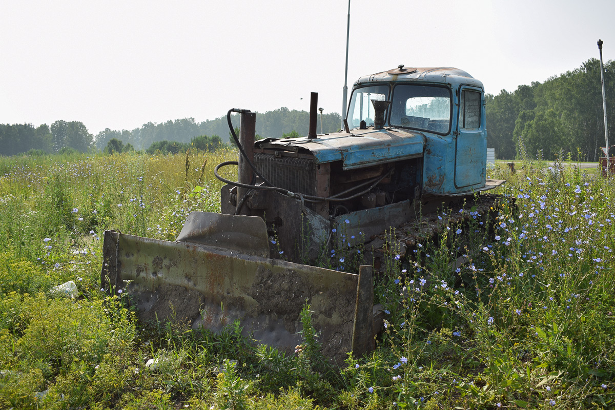 Алтайский край, № 4144 МТ 22 — ДТ-75М (ПТЗ)