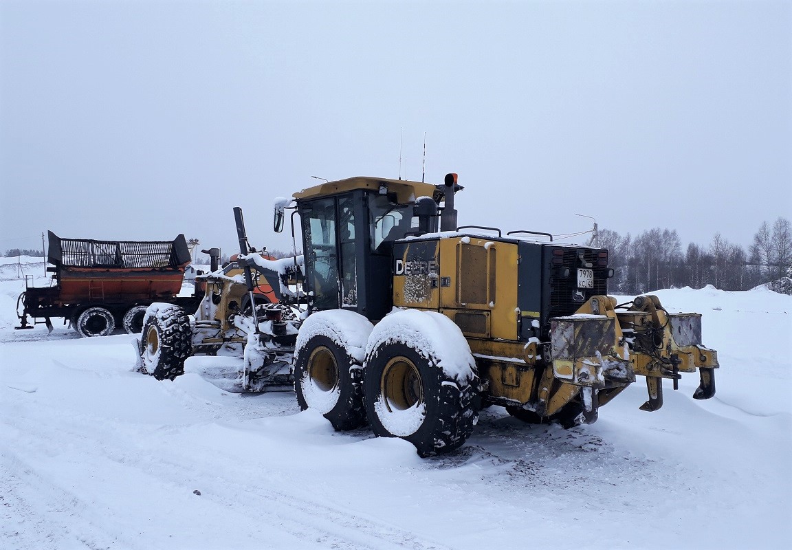 Кемеровская область, № 18 — John Deere 872G