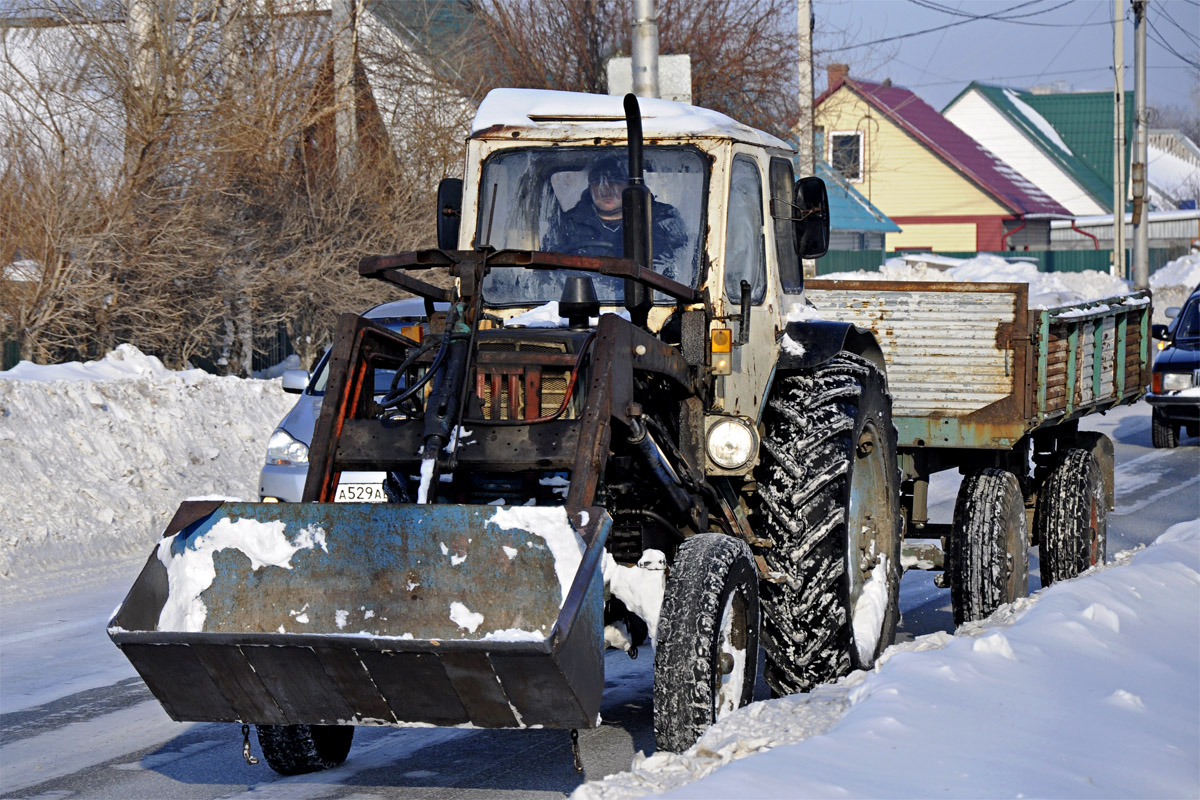 Алтайский край, № 9536 ЕА 22 — ЮМЗ-6АЛ/АМ