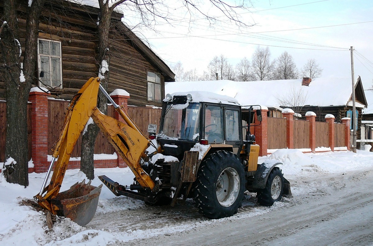 Удмуртия, № 3861 УТ 18 — Беларус-82П