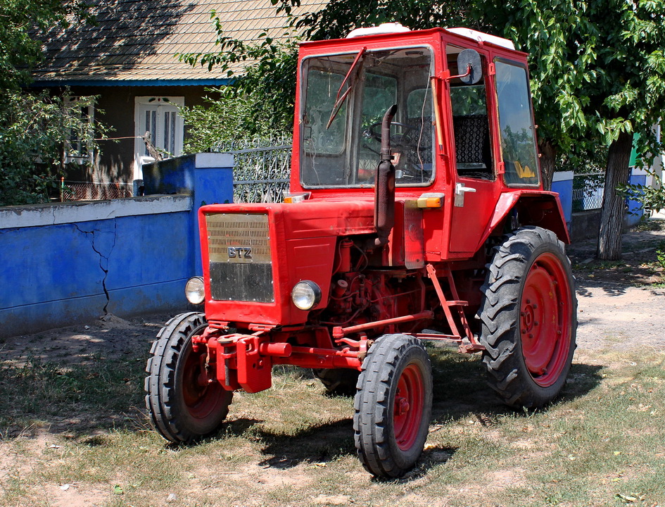 Одесская область, № 08210 ВН — Т-25/Т-30