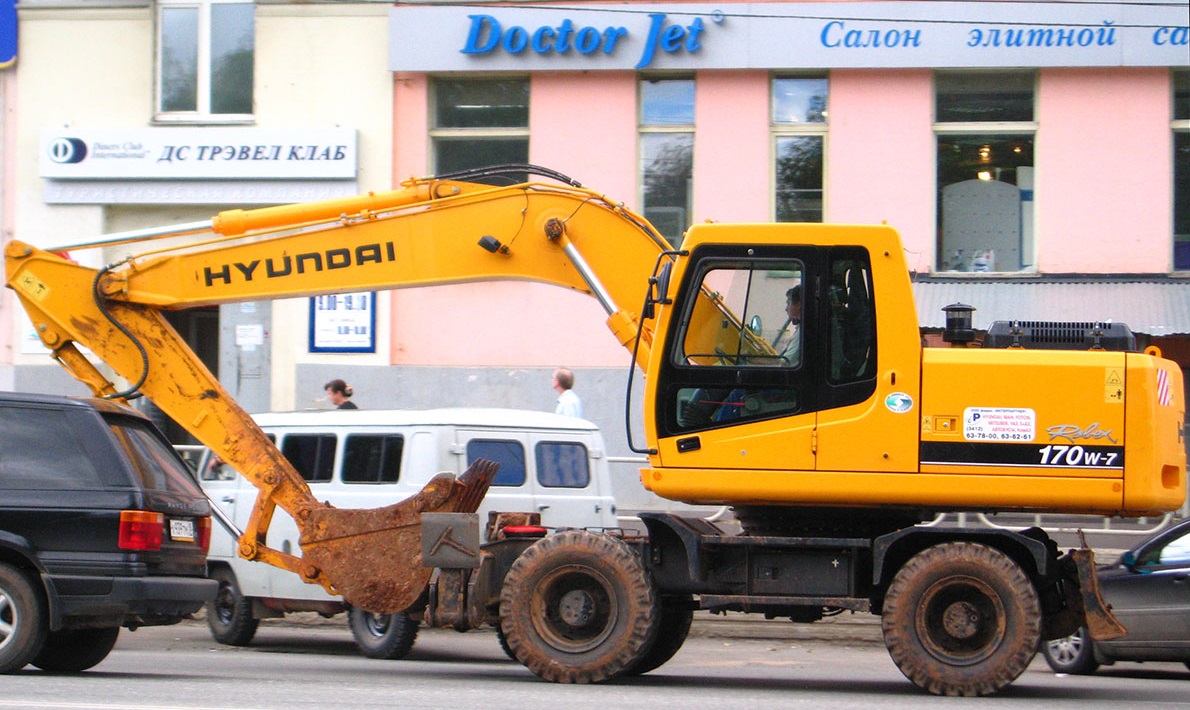 Удмуртия, № (18) Б/Н СТ 0166 — Hyundai R170W