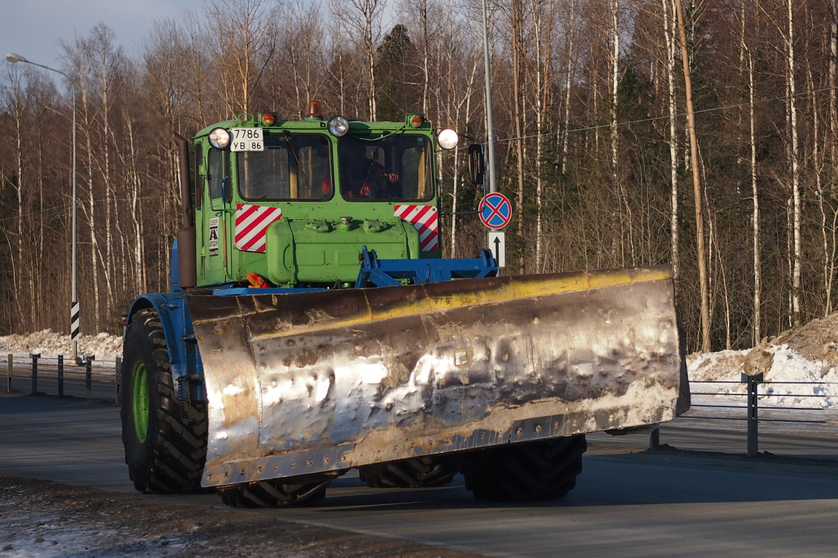 Ханты-Мансийский автоном.округ, № 7786 УВ 86 — К-700А, К-701