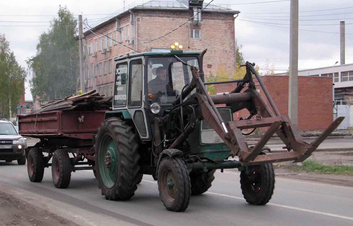 Удмуртия, № (18) Б/Н СТ 0188 — ЮМЗ-6АКЛ/АКМ