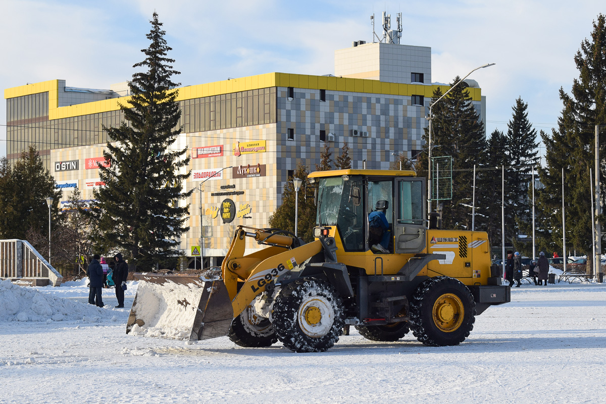 Алтайский край, № 3831 ЕК 22 — SDLG LG936