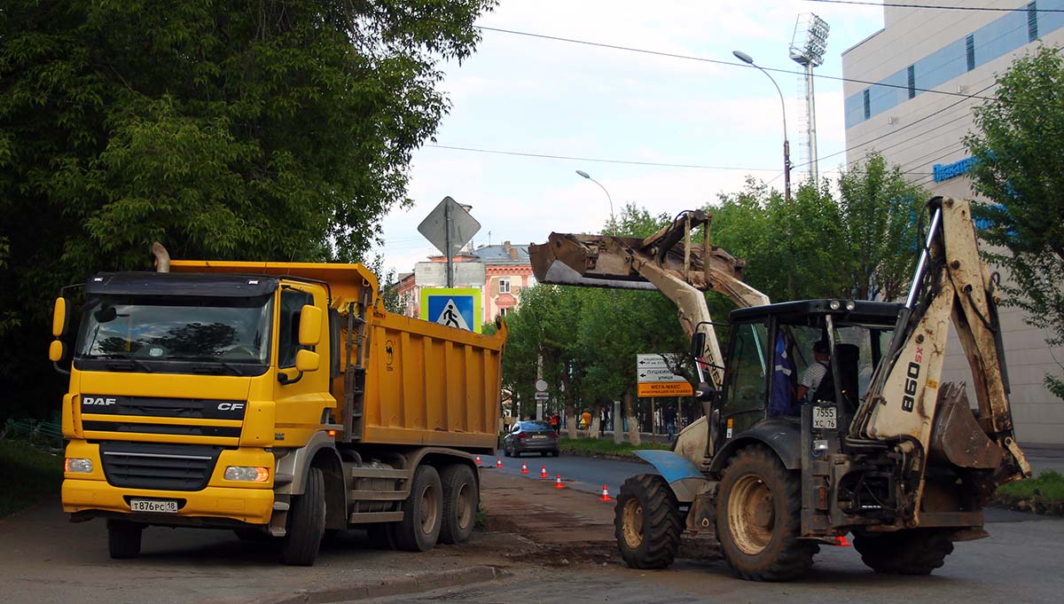 Удмуртия, № Т 876 РС 18 — DAF CF85 FAT; Удмуртия, № 7555 ХС 76 — Terex 860