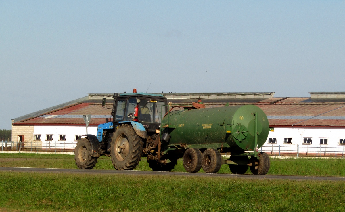 Могилёвская область, № ТА 243* — Беларус-1221В; Прицепы сельскохозяйственные — Машины для внесения жидких удобрений