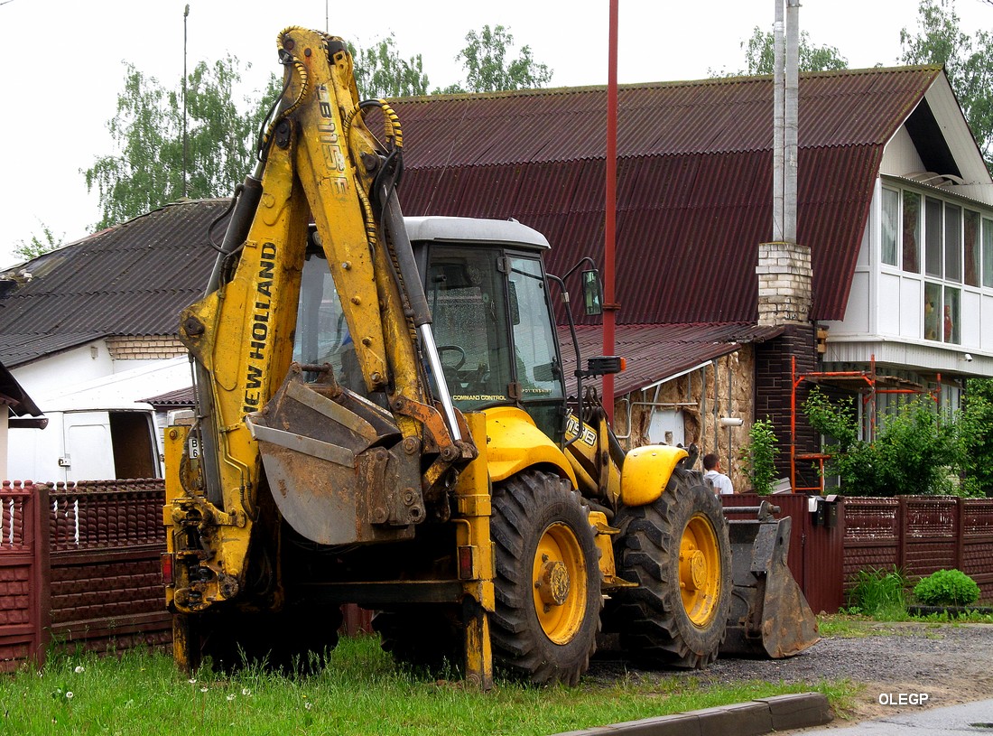 Витебская область, № ВВ-2 6736 — New Holland LB115.B