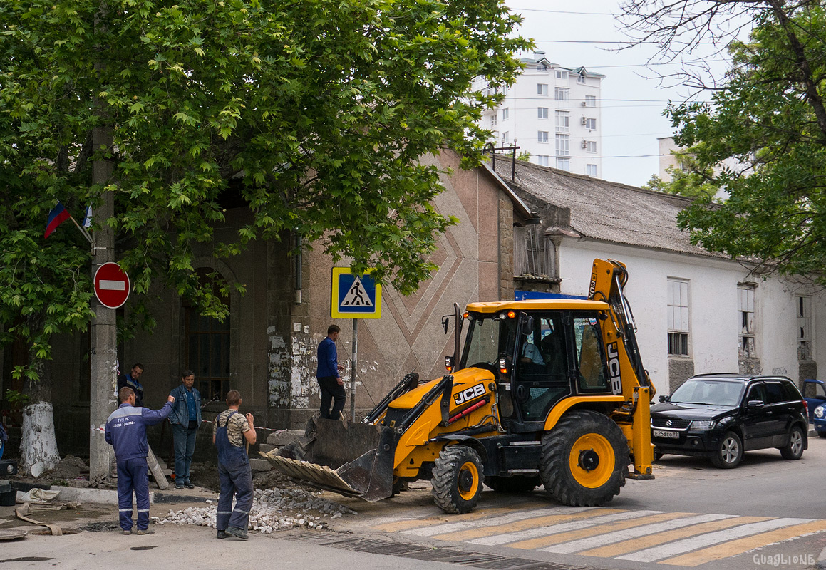 Крым, № (82) Б/Н СТ 0016 — JCB 3CX