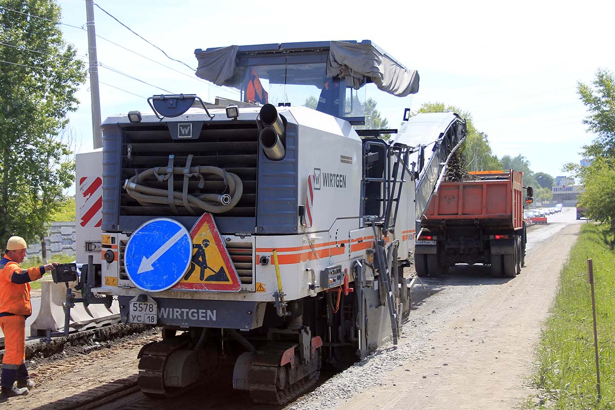 Удмуртия, № 5578 УС 18 — Wirtgen W 200