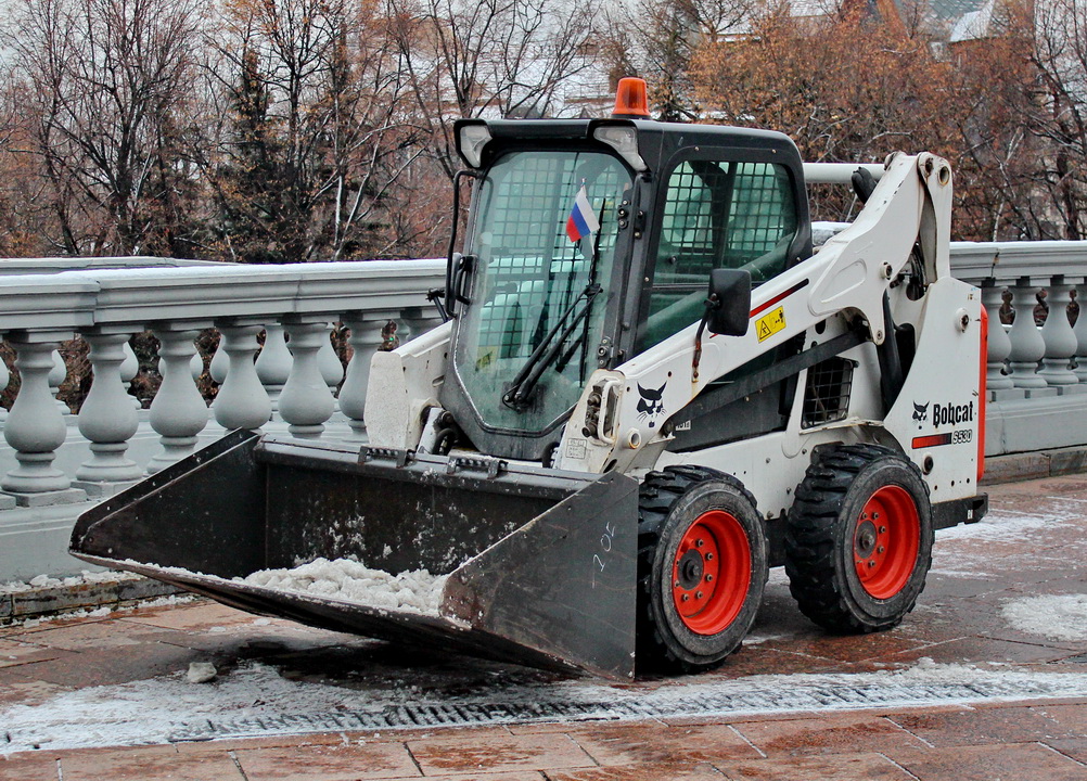 Москва, № (77) Б/Н СТ 0131 — Bobcat S530