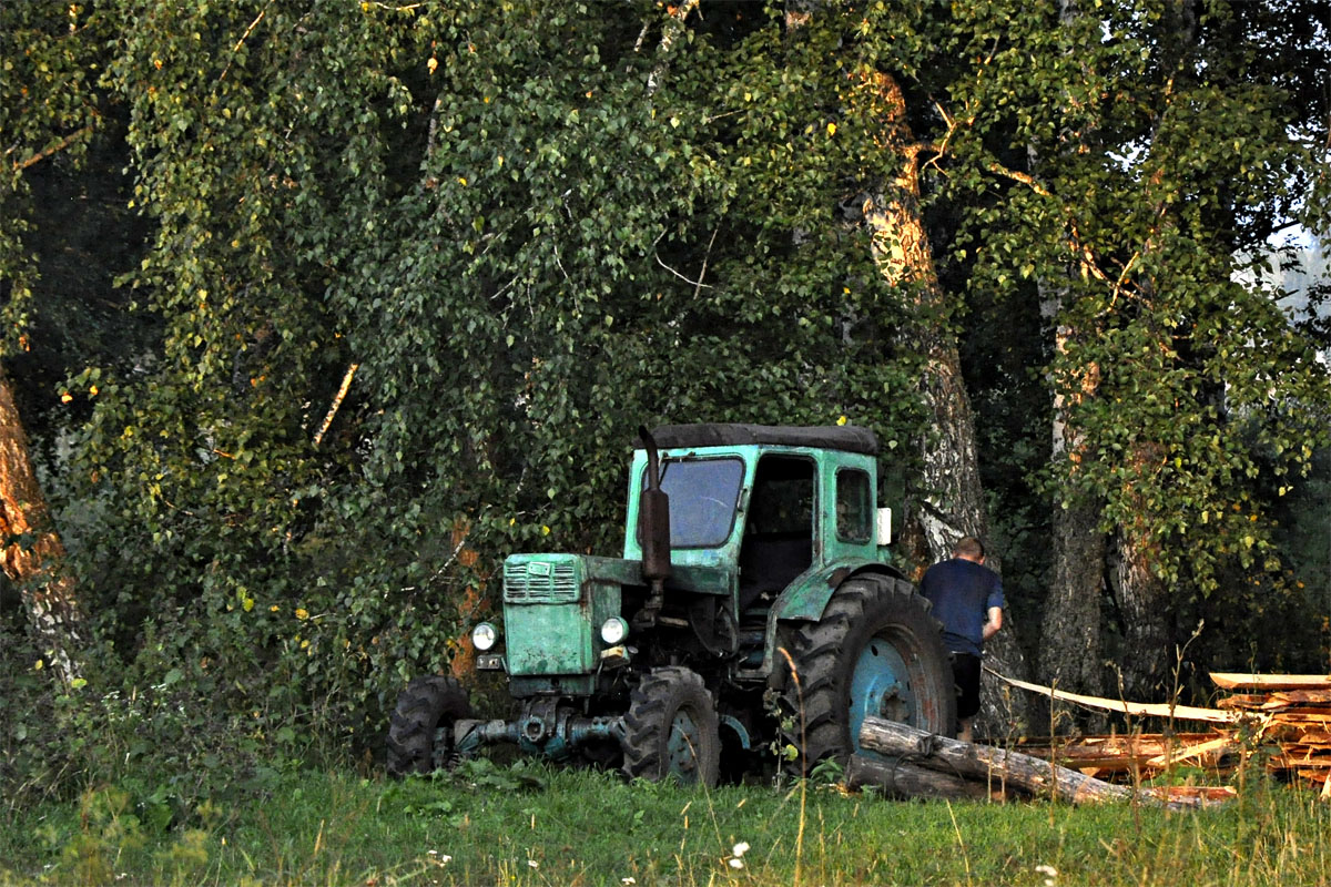 Кемеровская область, № 6978 КА 42 — Т-40АМ