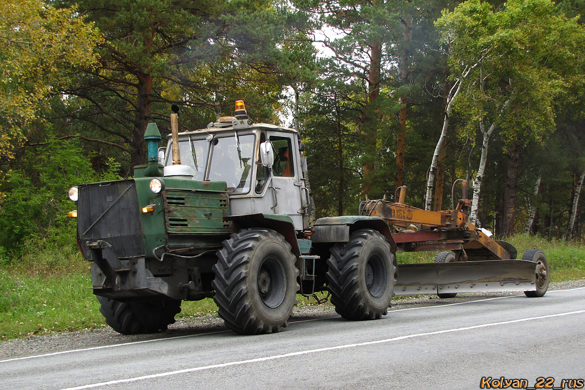 Алтайский край, № 4834 ЕЕ 22 — Т-150К; Прицепы дорожные — Грейдеры прицепные (общая)