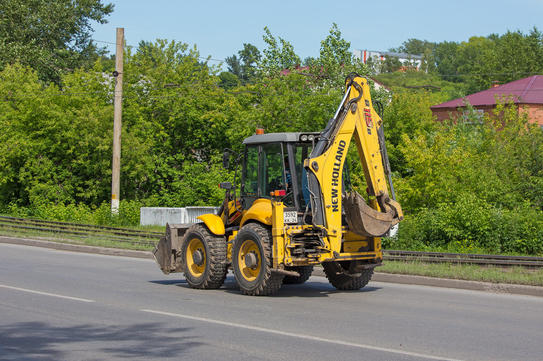 Красноярский край, № 3592 КК 24 — New Holland B115B