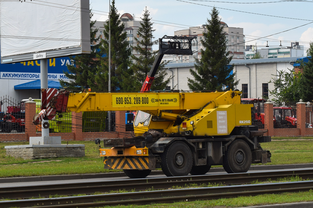 Алтайский край, № 0442 АС 22 — Kobelco (общая модель)