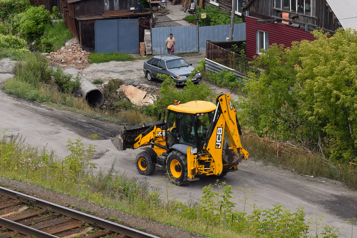 Алтайский край, № 5817 НТ 54 — JCB 3CX