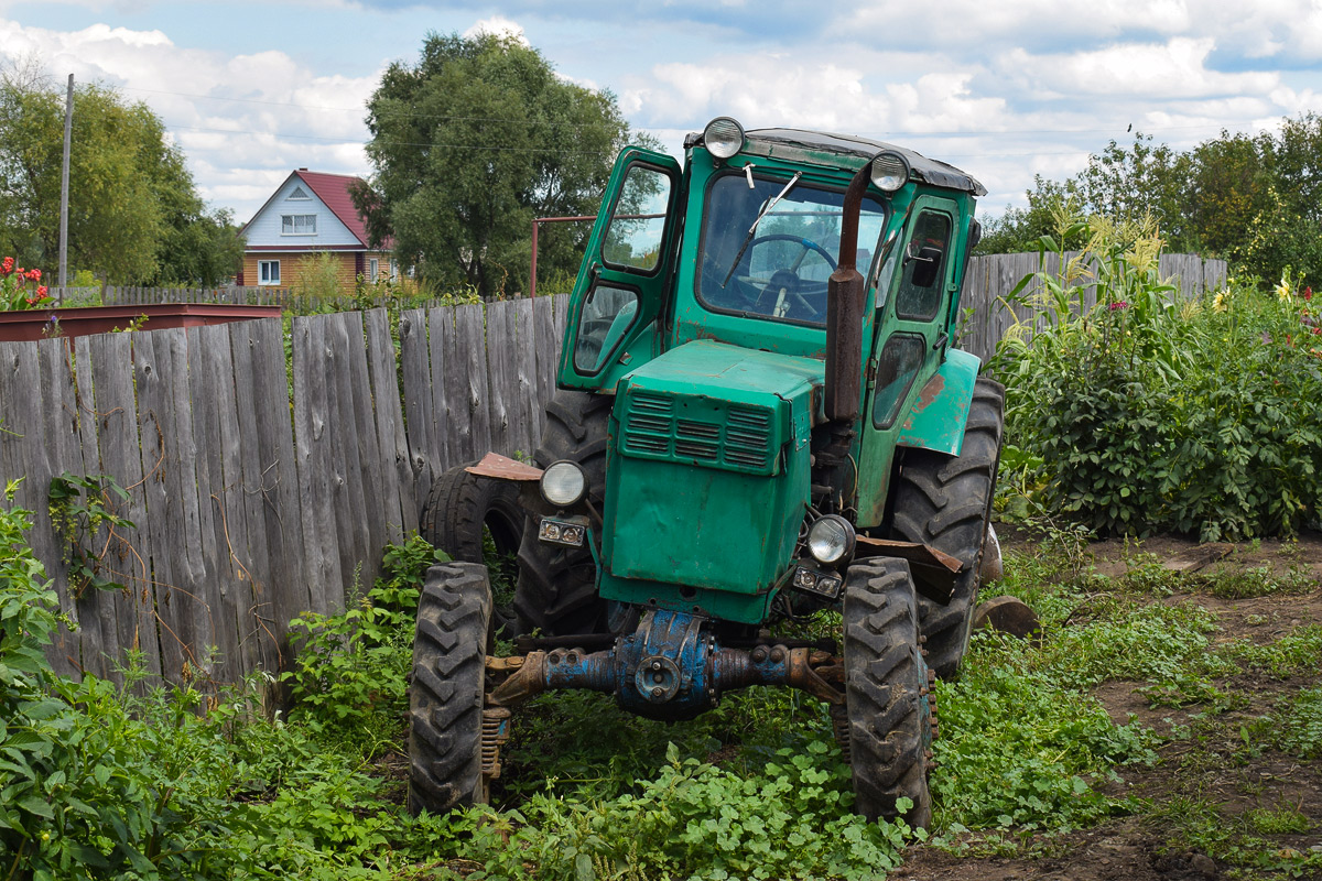 Алтайский край, № (22) Б/Н СТ 0605 — Т-40АМ; Алтайский край — Спецтехника с нечитаемыми (неизвестными) номерами