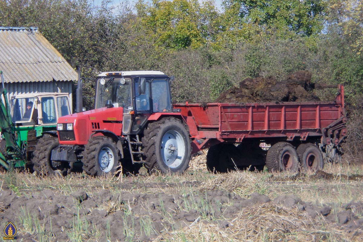 Полтавская область, № 13188 ВІ — Беларус-1221.2 «Тропик»; Прицепы сельскохозяйственные — Разбрасыватели твёрдых удобрений (общая)