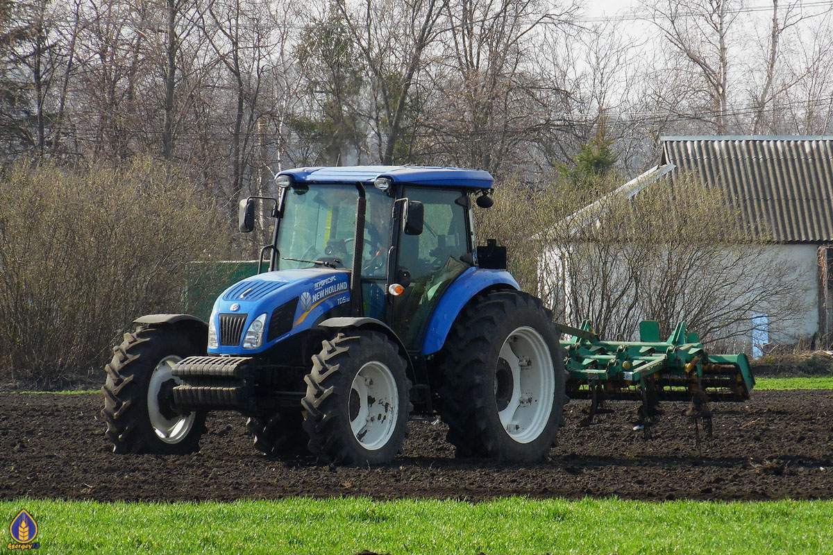 Полтавская область, № 23768 ВІ — New Holland TD5.110