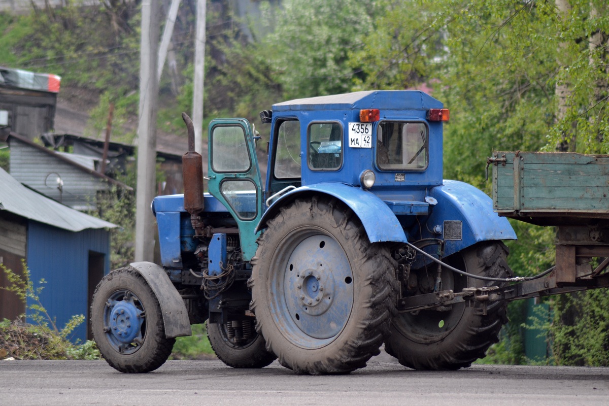 Кемеровская область, № 4356 МА 42 — Т-40АМ