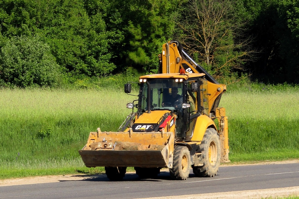 Могилёвская область, № ТВ-6 8024 — Caterpillar 428