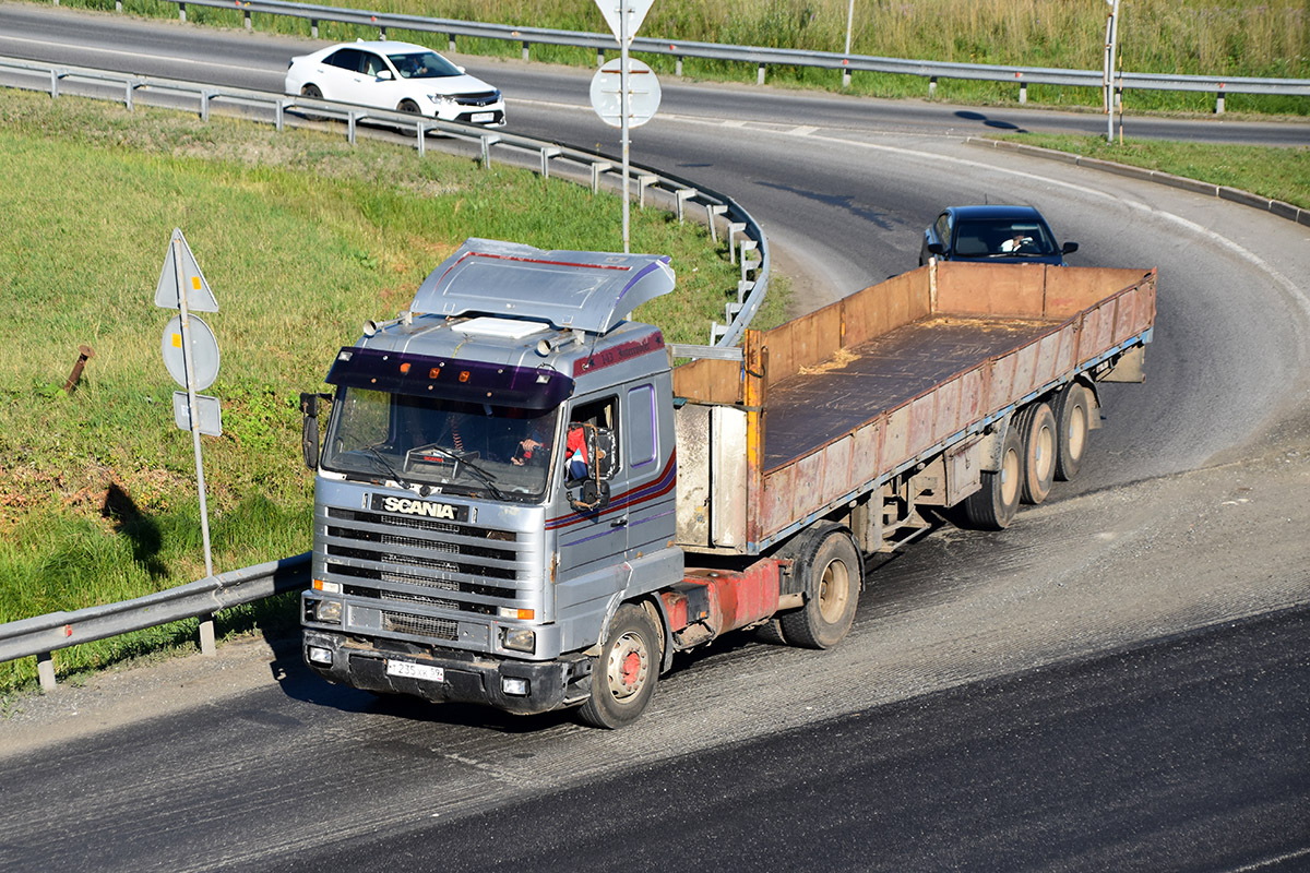 Пермский край, № Т 235 ХК 59 — Scania (III) R113M