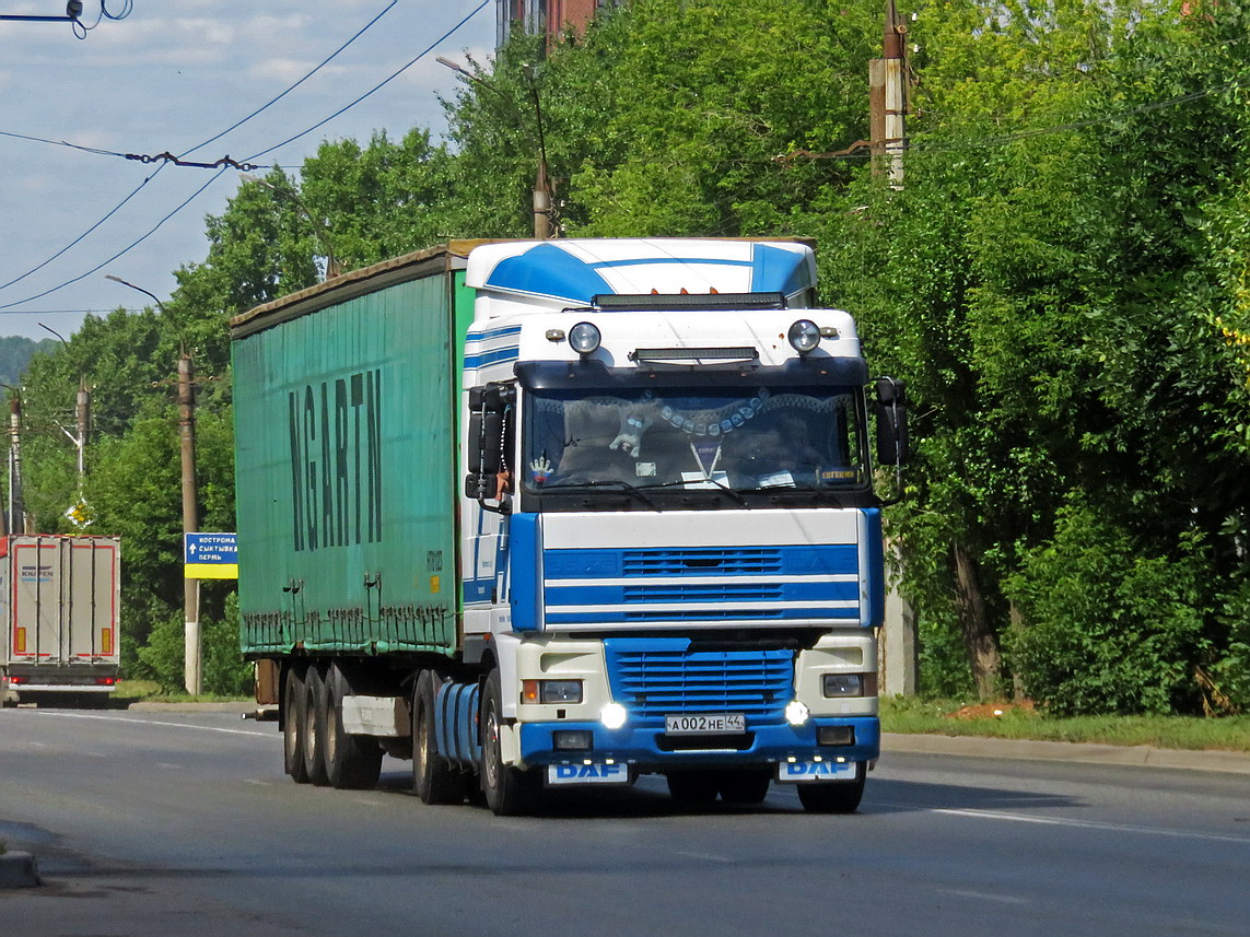 Костромская область, № А 002 НЕ 44 — DAF 95XF FT