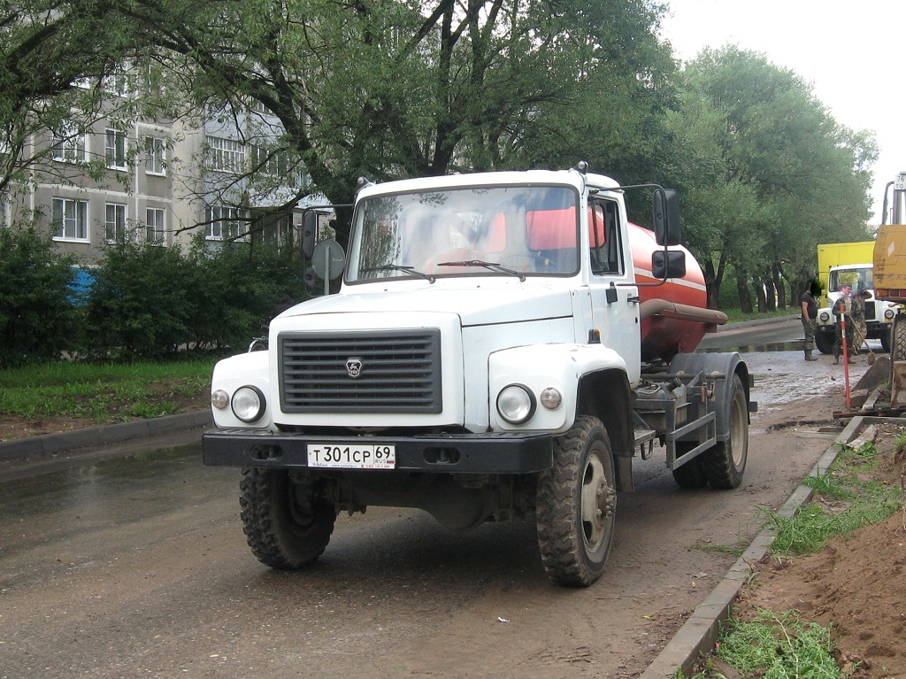 Тверская область, № Т 301 СР 69 — ГАЗ-33086 «Земляк»