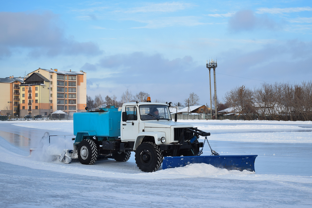 Алтайский край, № (22) Б/Н 0215 — ГАЗ-33081 «Садко»