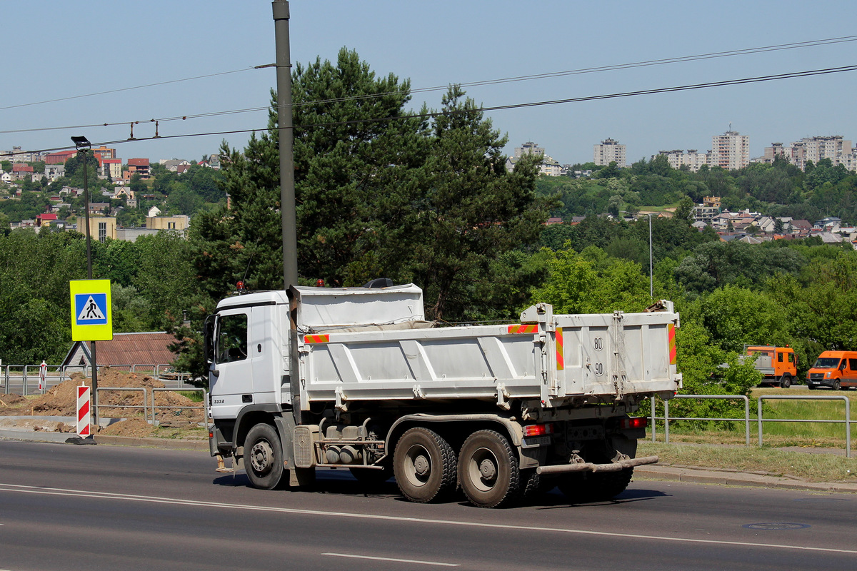 Литва, № LUO 666 — Mercedes-Benz Actros ('2003) 3332