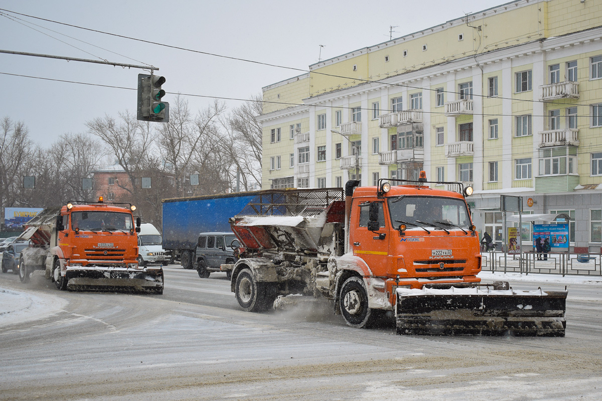 Алтайский край, № Н 333 УА 22 — КамАЗ-43253-H3; Алтайский край, № Н 222 УА 22 — КамАЗ-43253-H3