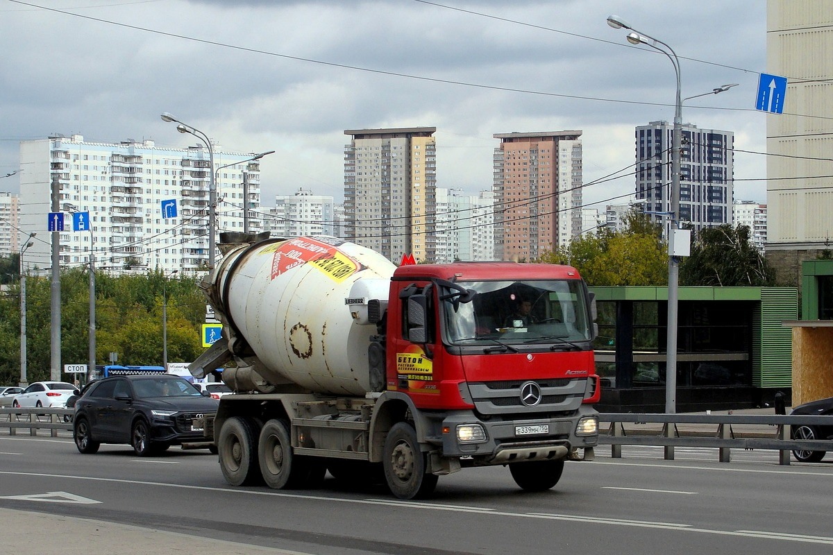 Московская область, № Е 339 МН 750 — Mercedes-Benz Actros '09 3336 [Z9M]