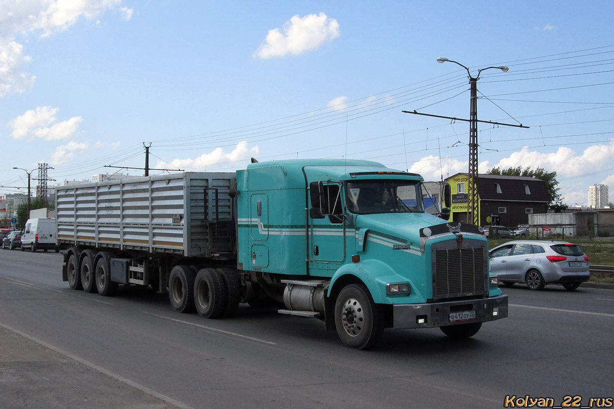 Алтайский край, № О 412 ОУ 22 — Kenworth T800