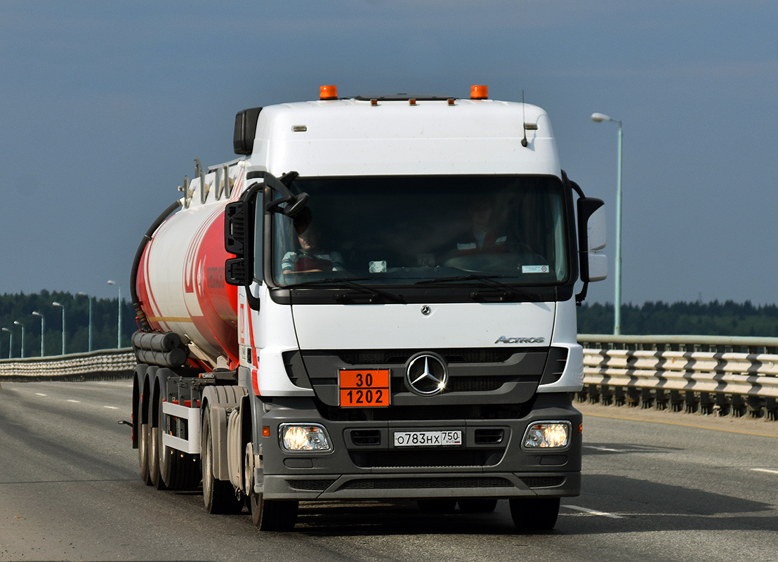 Московская область, № О 783 НХ 750 — Mercedes-Benz Actros ('2009) 1844