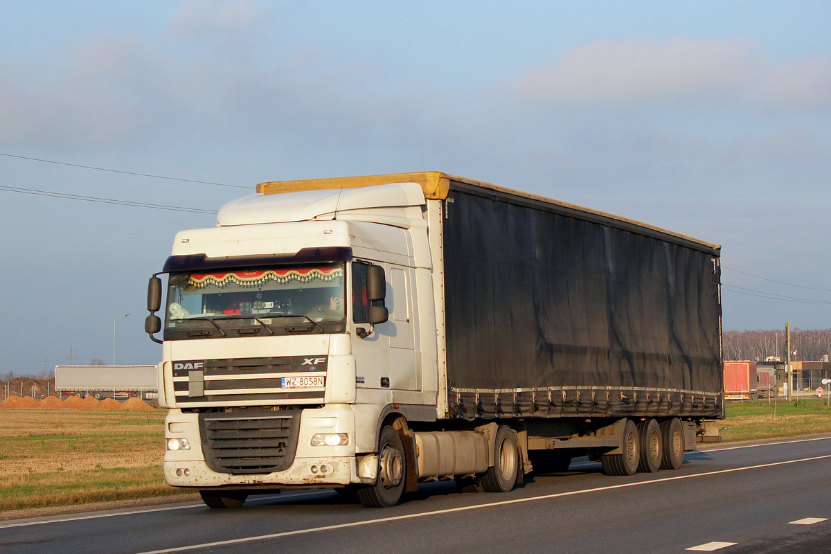 Польша, № WZ 8058N — DAF XF105 FT