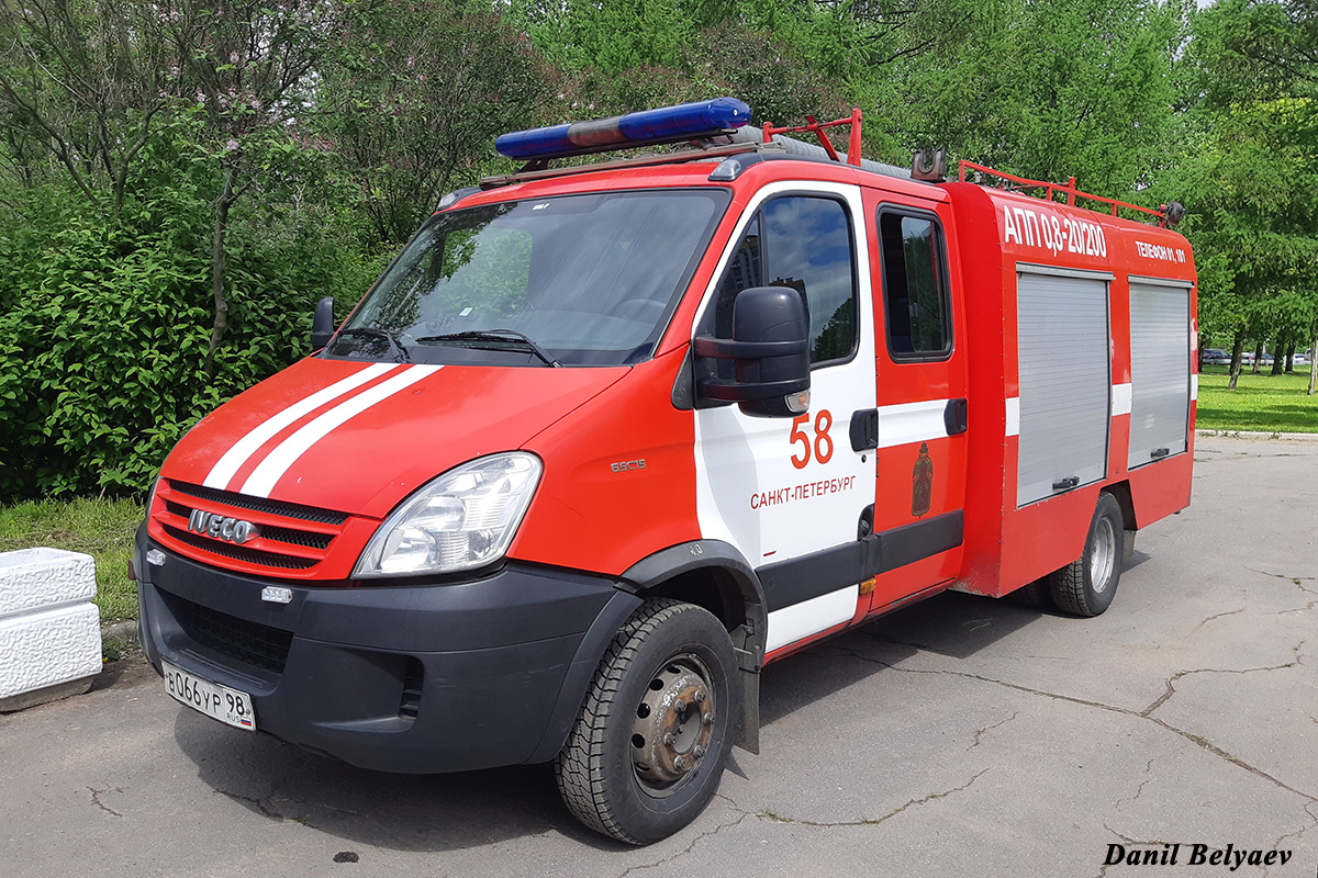 Санкт-Петербург, № В 066 УР 98 — IVECO Daily