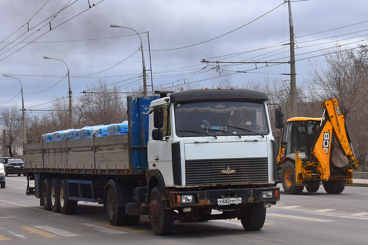 Волгоградская область, № У 682 ММ 34 — МАЗ-543203