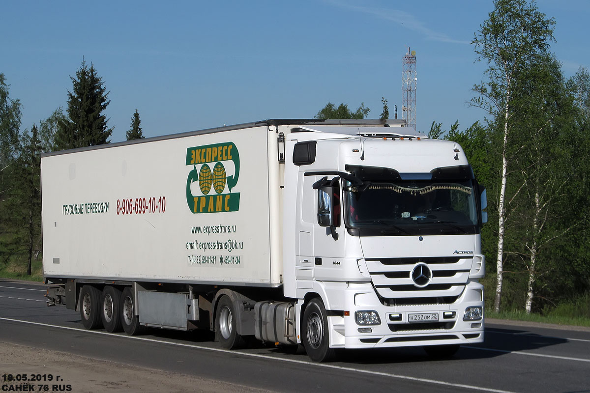 Брянская область, № Н 252 ОМ 32 — Mercedes-Benz Actros ('2009) 1844