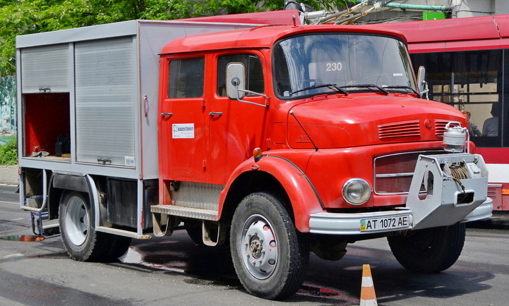 Ивано-Франковская область, № АТ 1072 АЕ — Mercedes-Benz LAF 1113