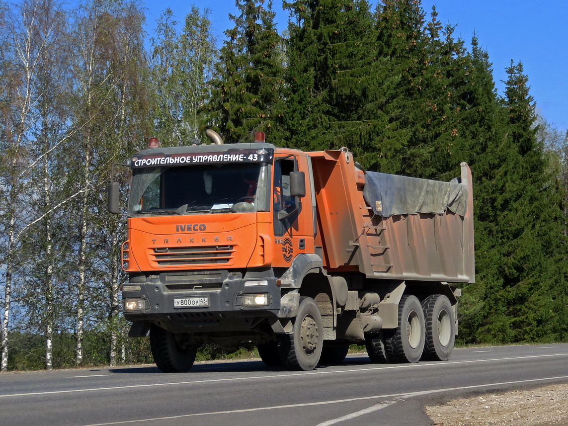 Кировская область, № У 800 ОУ 43 — IVECO Trakker ('2004)