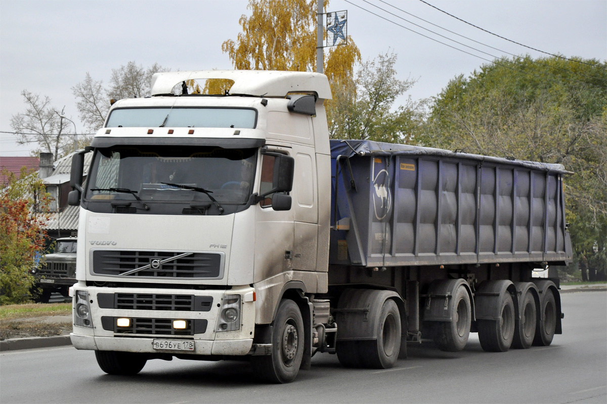 Санкт-Петербург, № В 696 УЕ 178 — Volvo ('2002) FH12.460